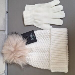 BA-BO Cream Knit Hat and Gloves Set. NWT